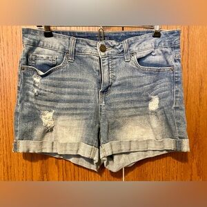 Time and Tru mid-rise jean shorts